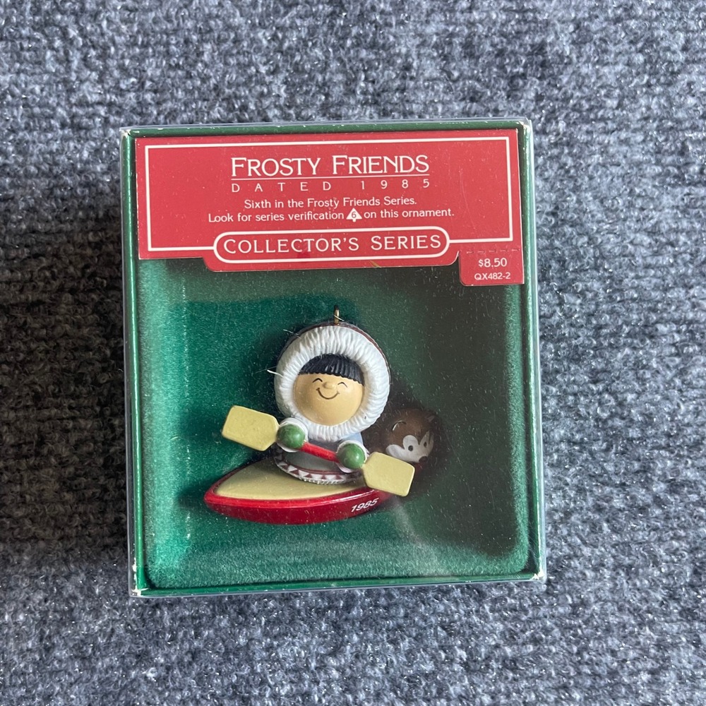 1985 Hallmark Frosty Friends Ornament 6th in Series Eskimo Kayak QX482-2 Boxed